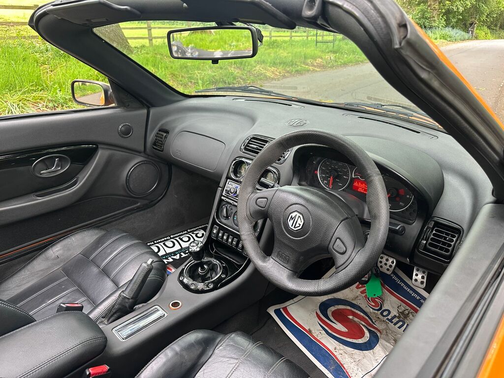 MG MGTF Convertible 1.8 Le 500 200858 Orange #23