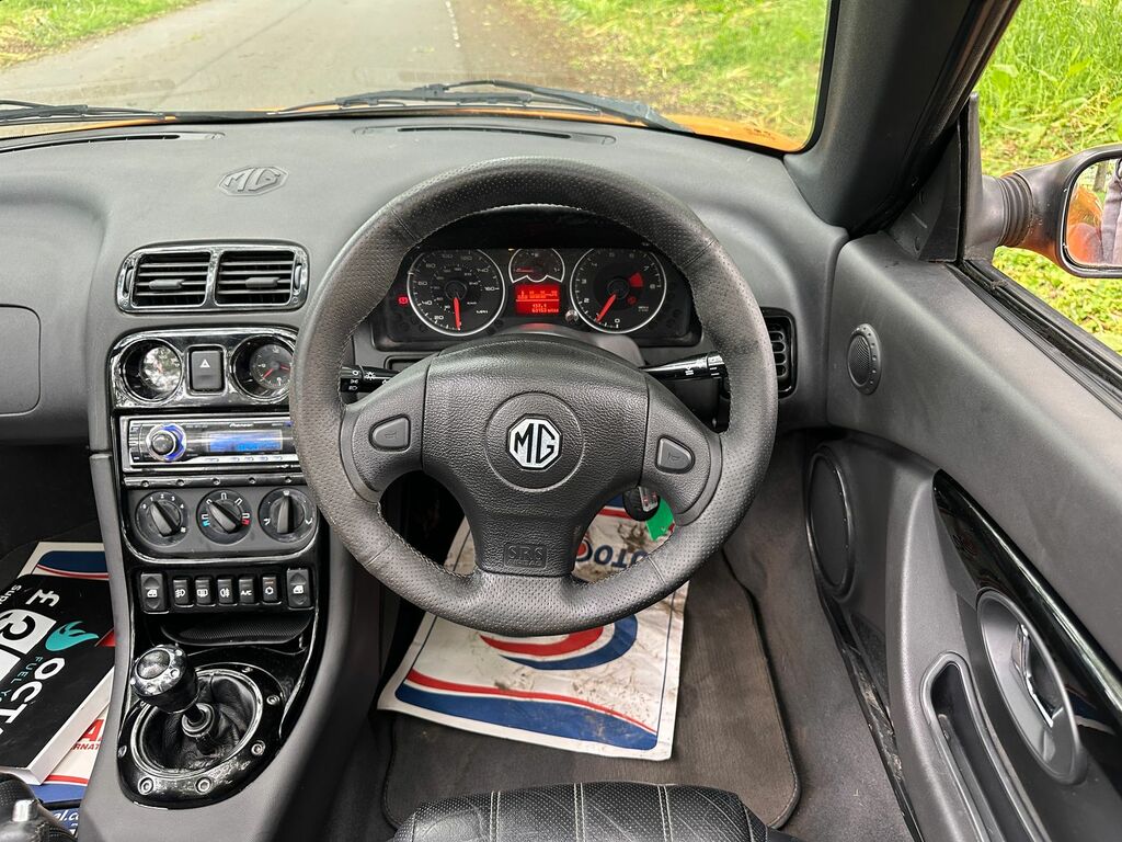 MG MGTF Convertible 1.8 Le 500 200858 Orange #24