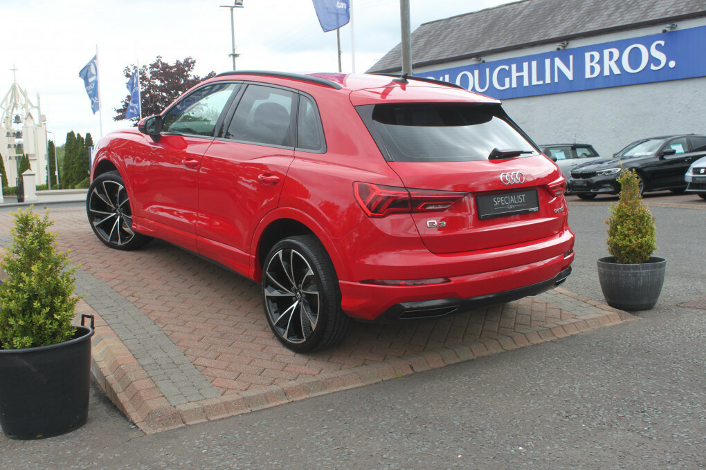 Audi Q3 Sport 35 Tdi SW19YGV Red #3