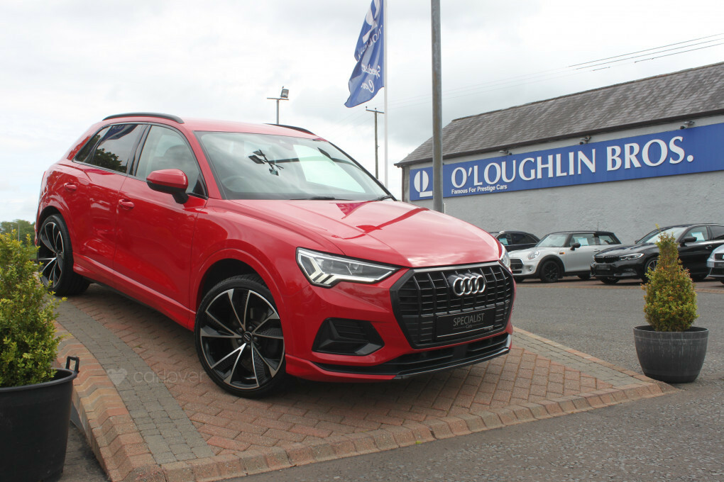 Audi Q3 Sport 35 Tdi SW19YGV Red #2