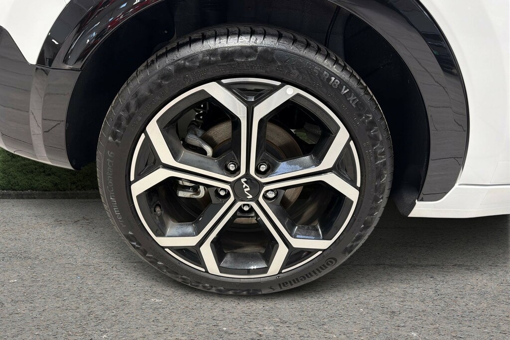 Kia Niro 1.6 Gdi 127 Hybrid 3 Dct MC74VJV White #2