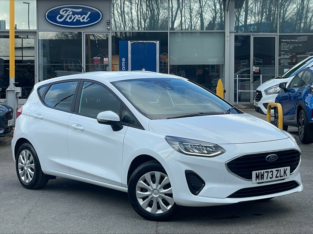Ford Fiesta 1.1 Trend MW73ZLK White #2