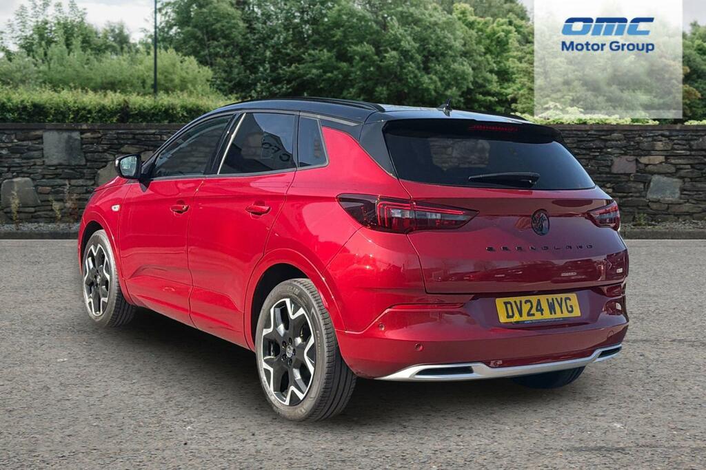 Vauxhall Grandland 1.2 Turbo Ultimate DV24WYG Red #4