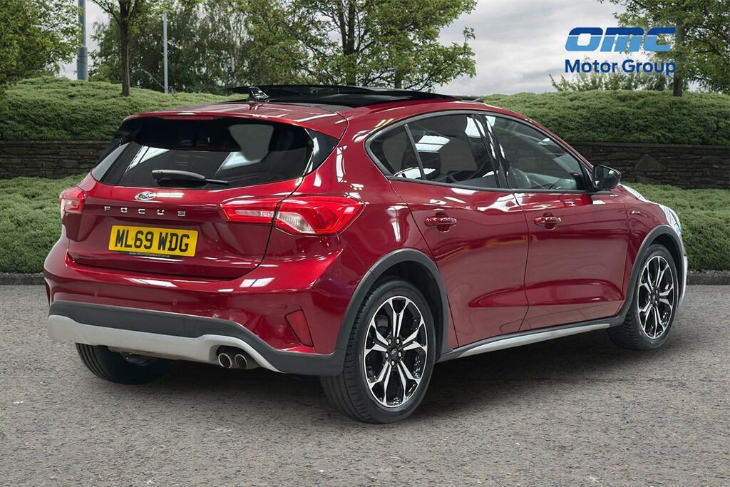 Ford Focus 1.0 Ecoboost 125 Active X ML69WDG Red #4