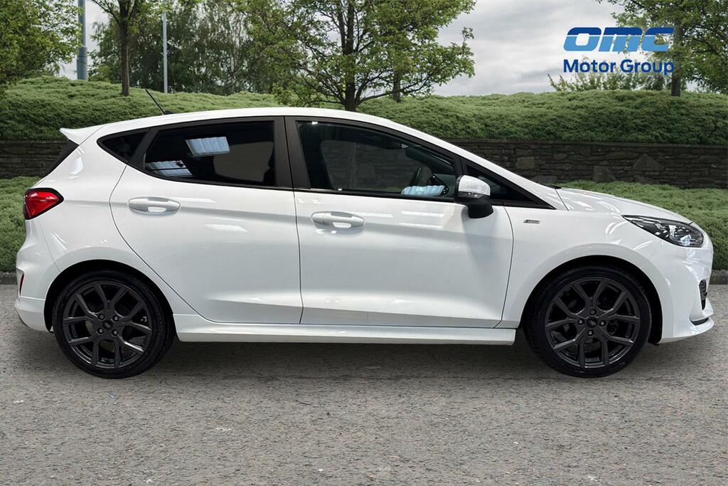 Ford Fiesta 1.0 Ecoboost Hybrid Mhev 125 St-line LD22XZN White #6