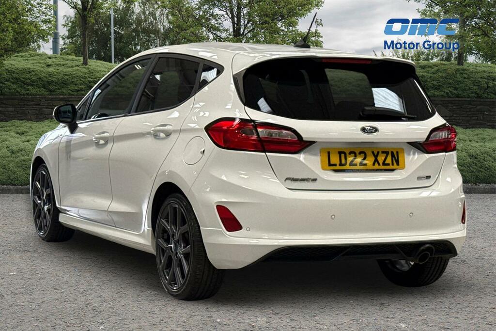 Ford Fiesta 1.0 Ecoboost Hybrid Mhev 125 St-line LD22XZN White #3