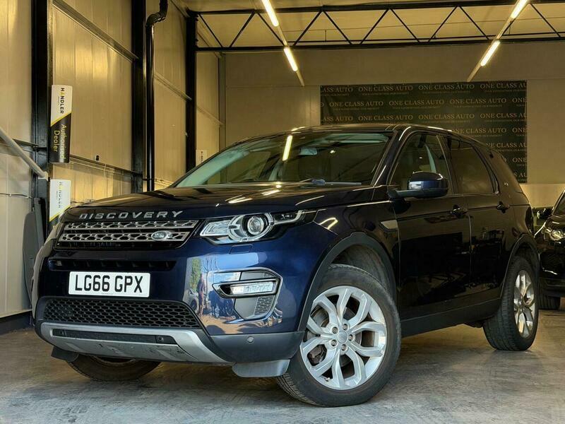 Land Rover Discovery Sport 2.0 Td4 Hse LG66GPX Blue #3
