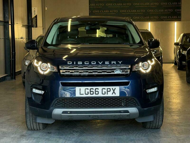 Land Rover Discovery Sport 2.0 Td4 Hse LG66GPX Blue #2