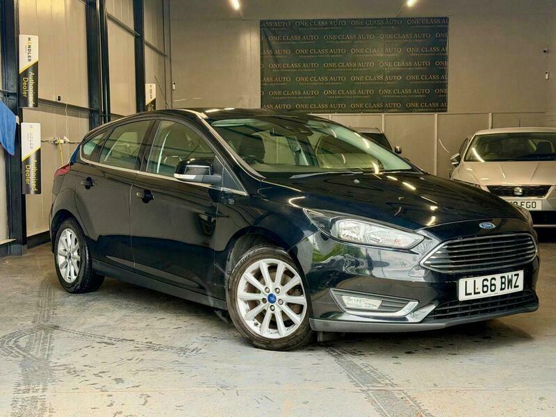 Ford Focus 1.0T Ecoboost Titanium Euro Black