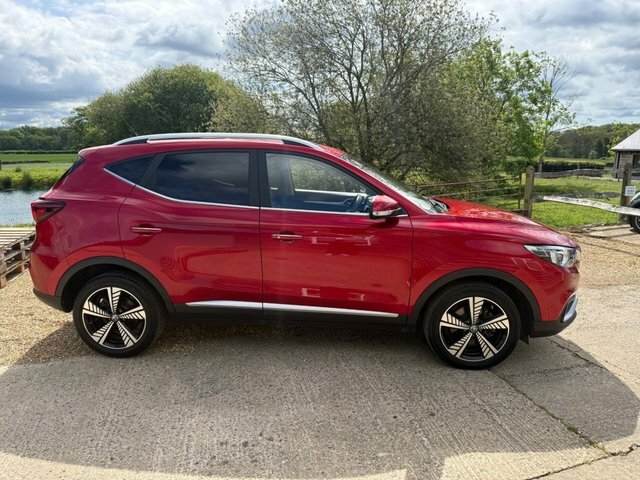 MG ZS 44.5Kwh Exclusive Suv 143 Ps Red #6