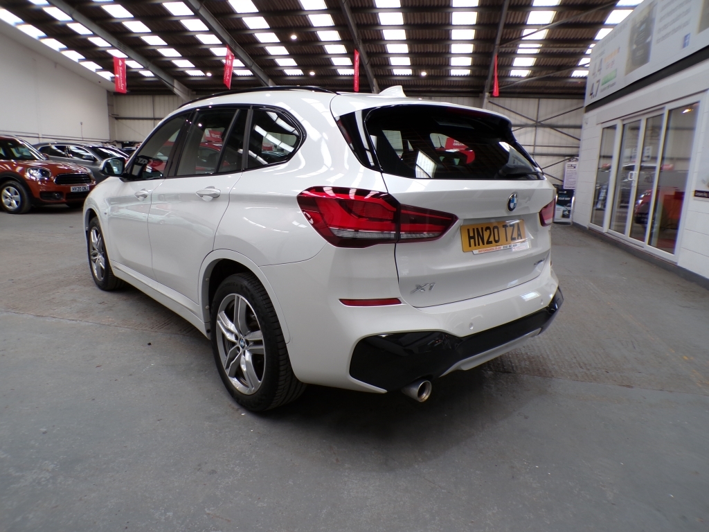 BMW X1 1.5 Sdrive18i M Sport White #5