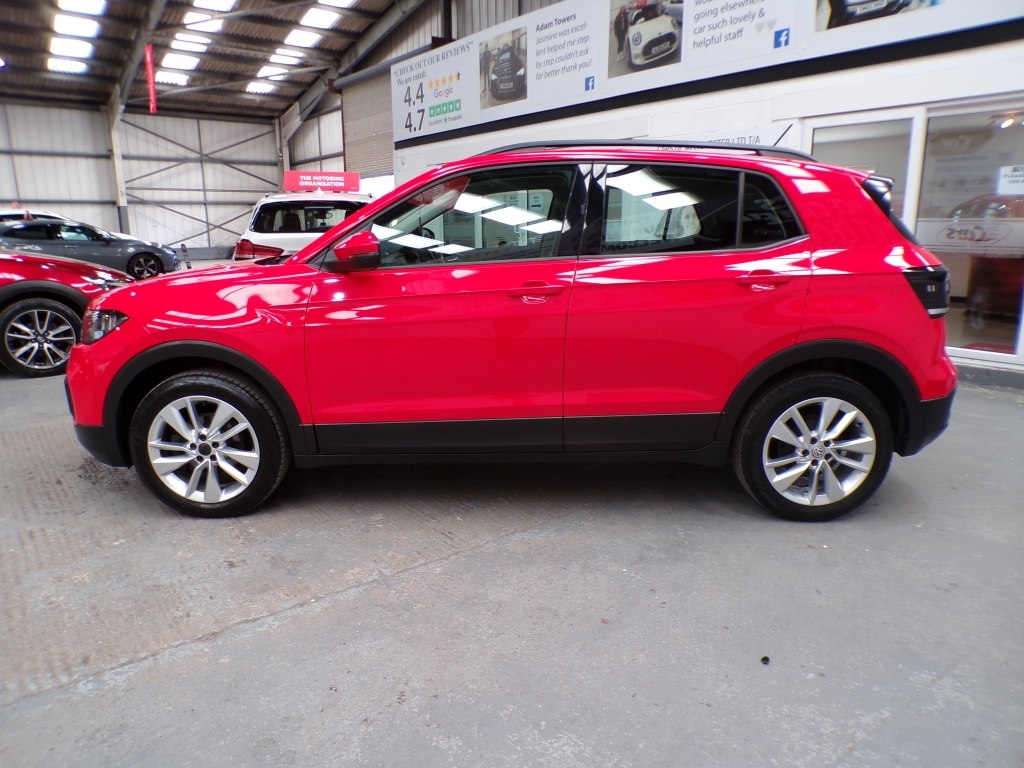 Volkswagen T-Cross 1.0 Se Tsi SL69UAB Red #4