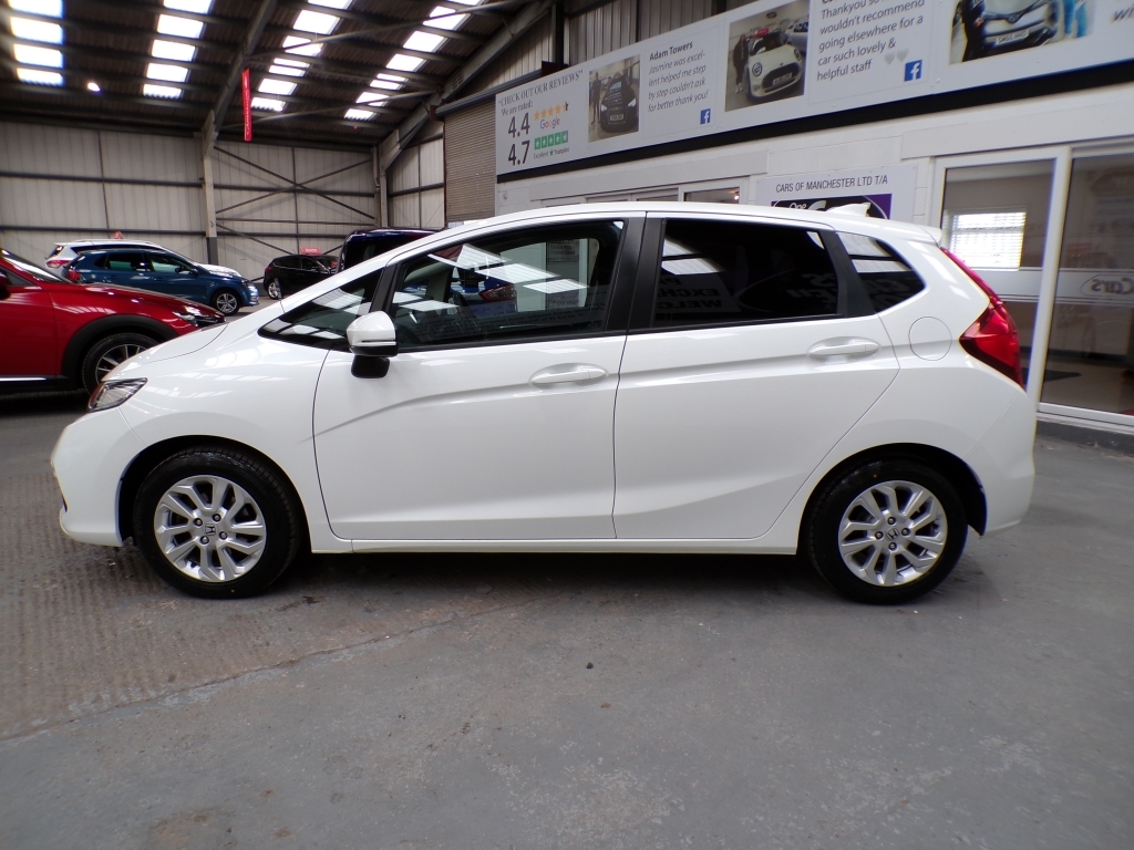 Honda Jazz 1.3 I-vtec Se Navi SN18PGX White #4