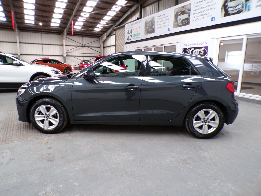 Audi A1 1.0 Sportback Tfsi Technik YH73TOU Grey #3