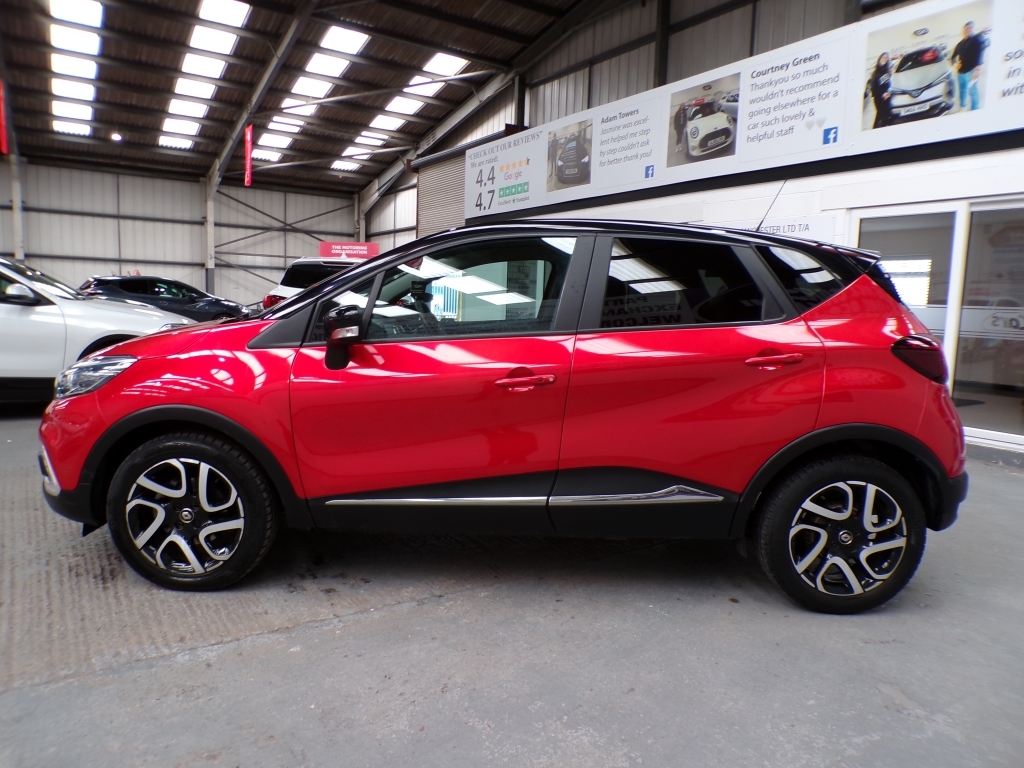 Renault Captur 1.5 Iconic Dci WA19OMJ Black #3