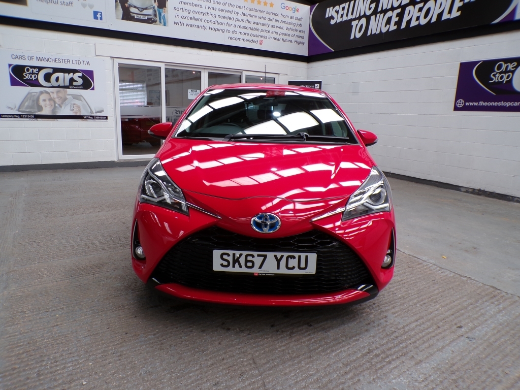 Toyota Yaris 1.5 Vvt-i Design SK67YCU Red #2