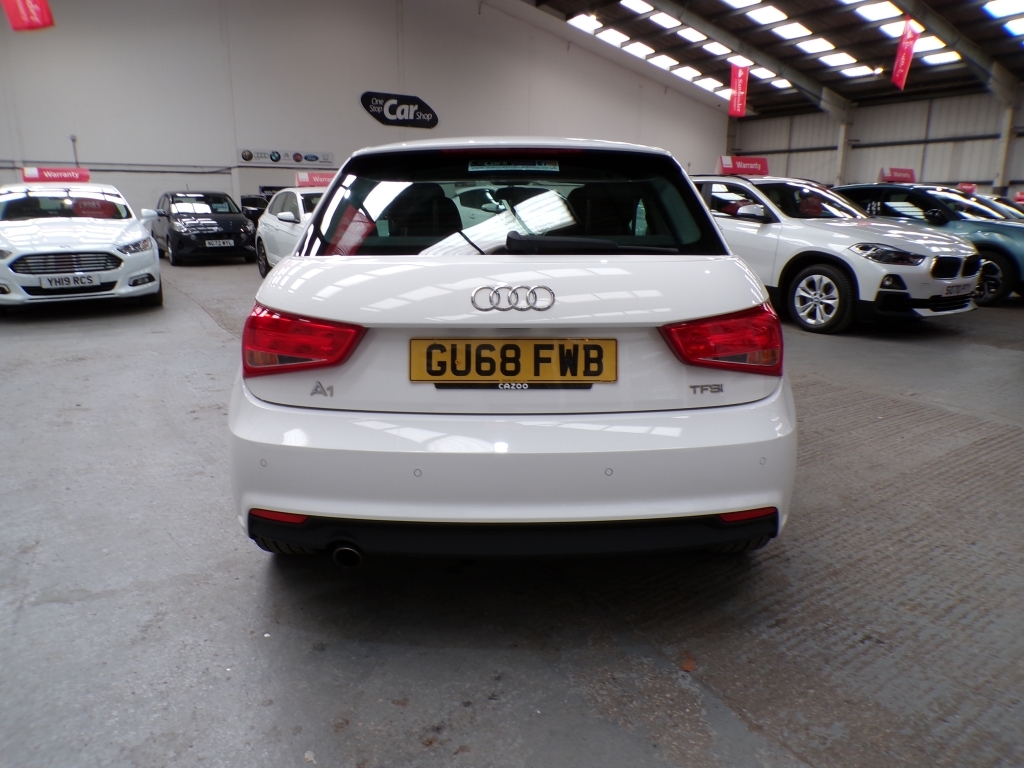 Audi A1 1.0 Tfsi Sport GU68FWB White #6