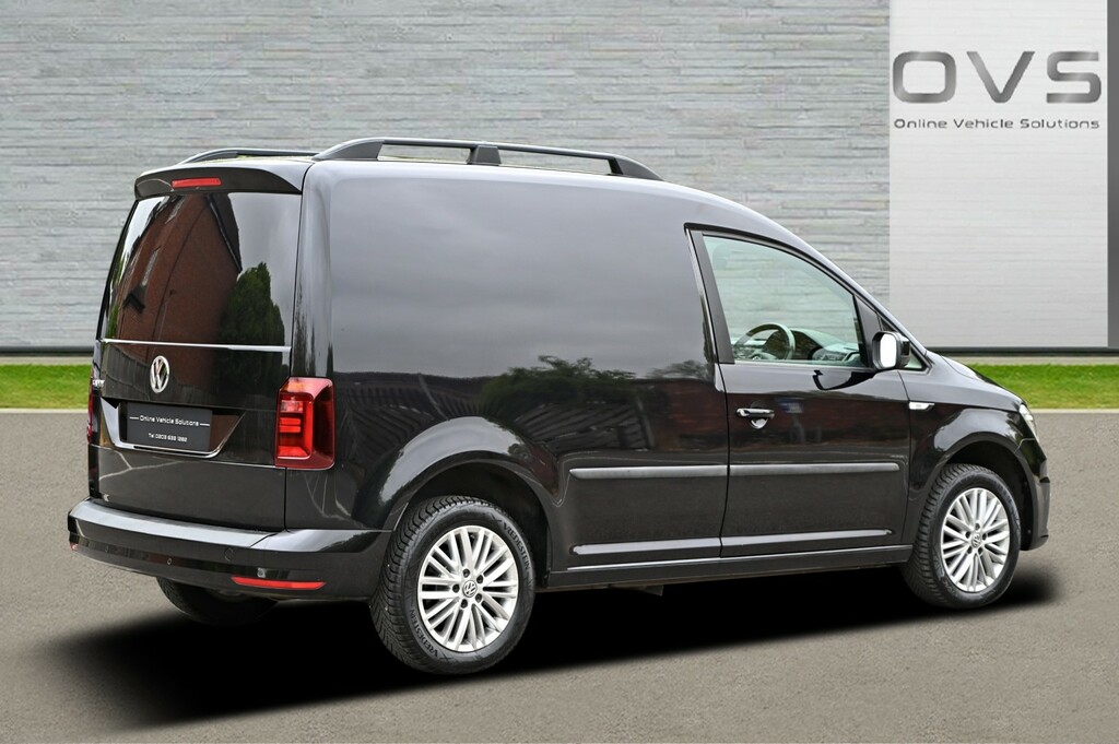 Volkswagen Caddy Panel Van 2.0 Tdi C20 Highline 2020 Black #3