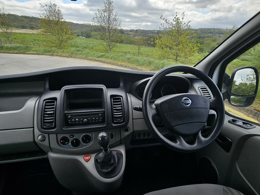Nissan Primastar Panel Van 2.0 Dci 2700 Se Phase 3 L1 H1 2011 Silver #23