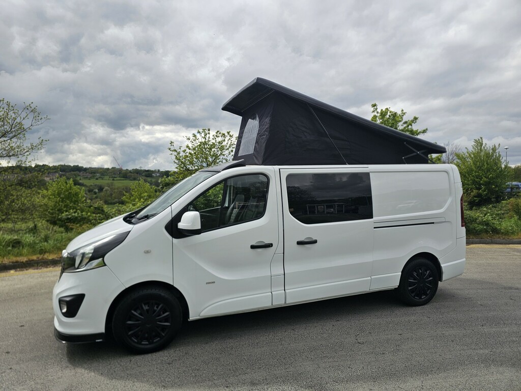 Vauxhall Vivaro 1.6 Cdti Sportive Lwb Pop Top Campervan White