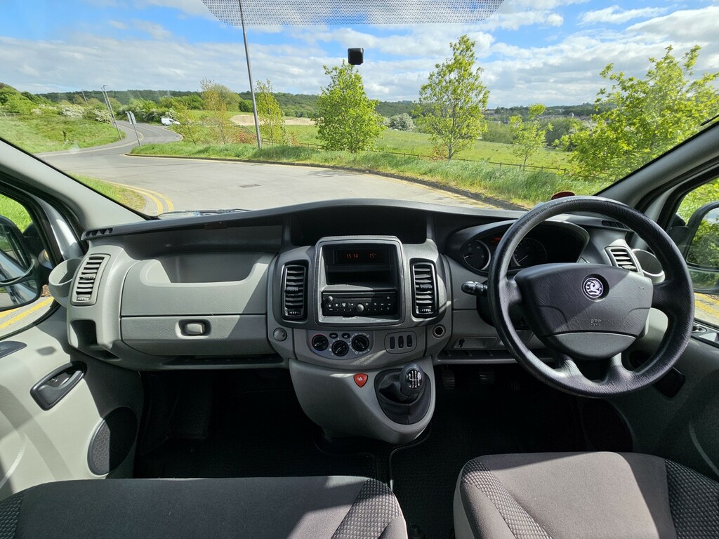 Vauxhall Vivaro 2.0 Cdti Pop Top Campervan White #5