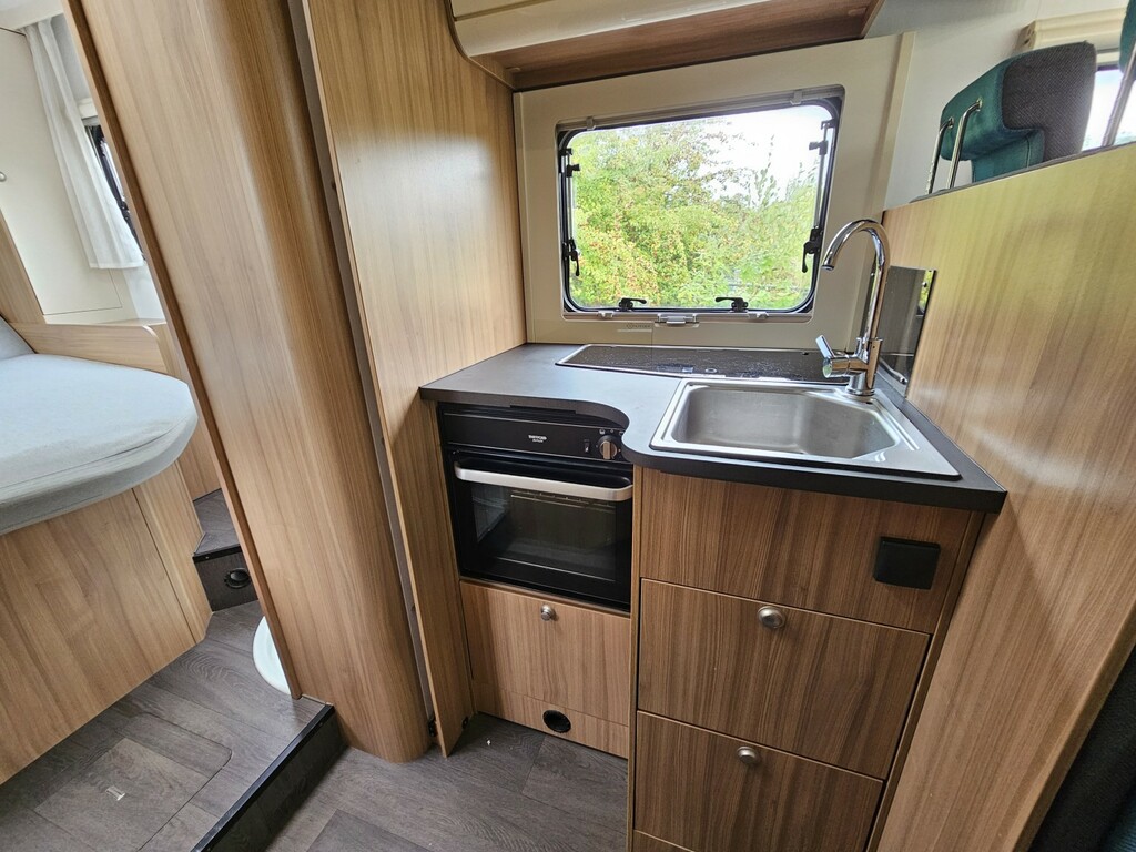 Fiat Ducato S70 Motorhome White #4