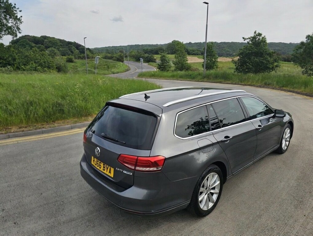 Volkswagen Passat 2.0 Tdi Bluemotion Tech Se Business RJ66BYA Grey #3