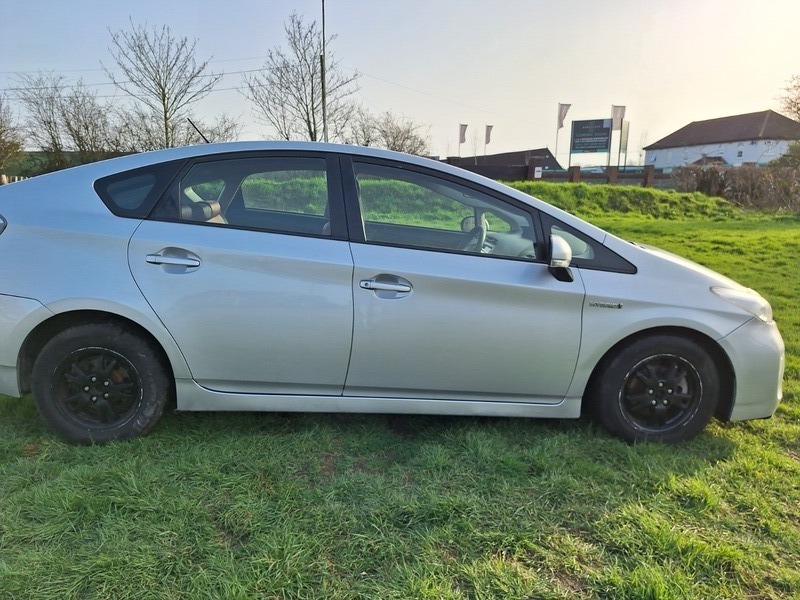 Toyota Prius 1.6 Euro 6 EU14HGL Silver #5
