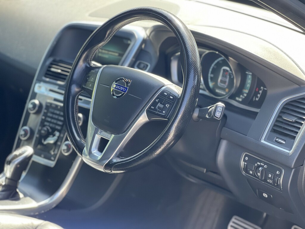 Volvo XC60 Suv 2.4 R-design Nav D5 Awd 2015 KY65YRV Grey #5