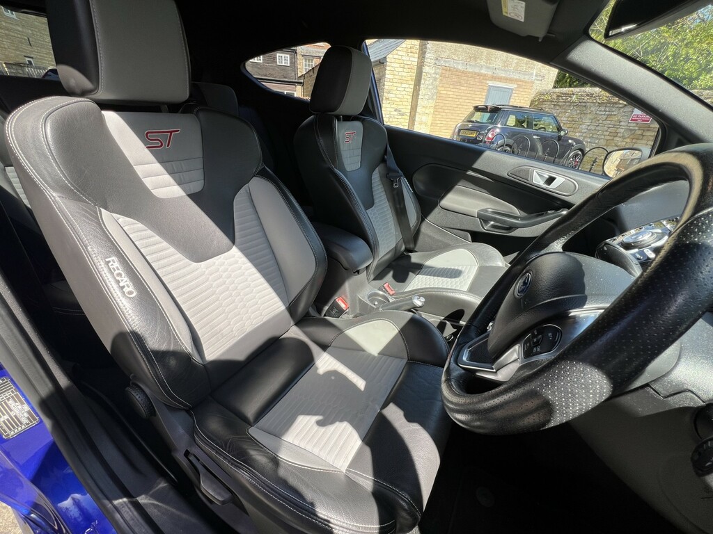 Ford Fiesta Hatchback 1.6 T Ecoboost St-3 2015 HY15ONK Blue #6