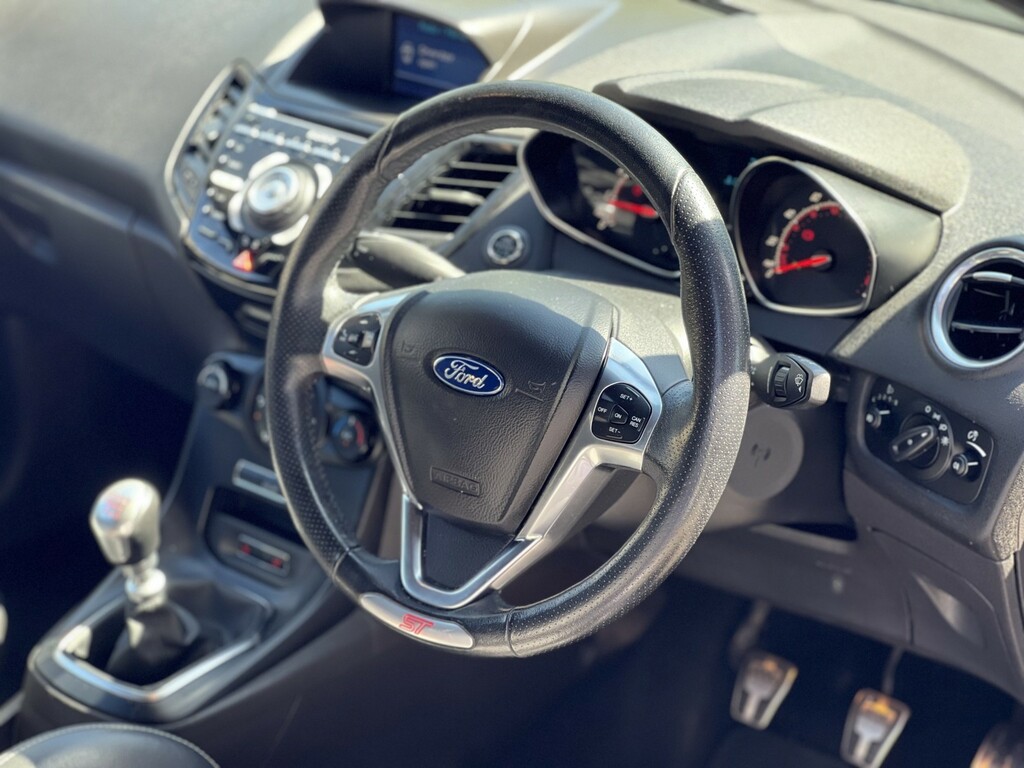 Ford Fiesta Hatchback 1.6 T Ecoboost St-3 2015 HY15ONK Blue #5