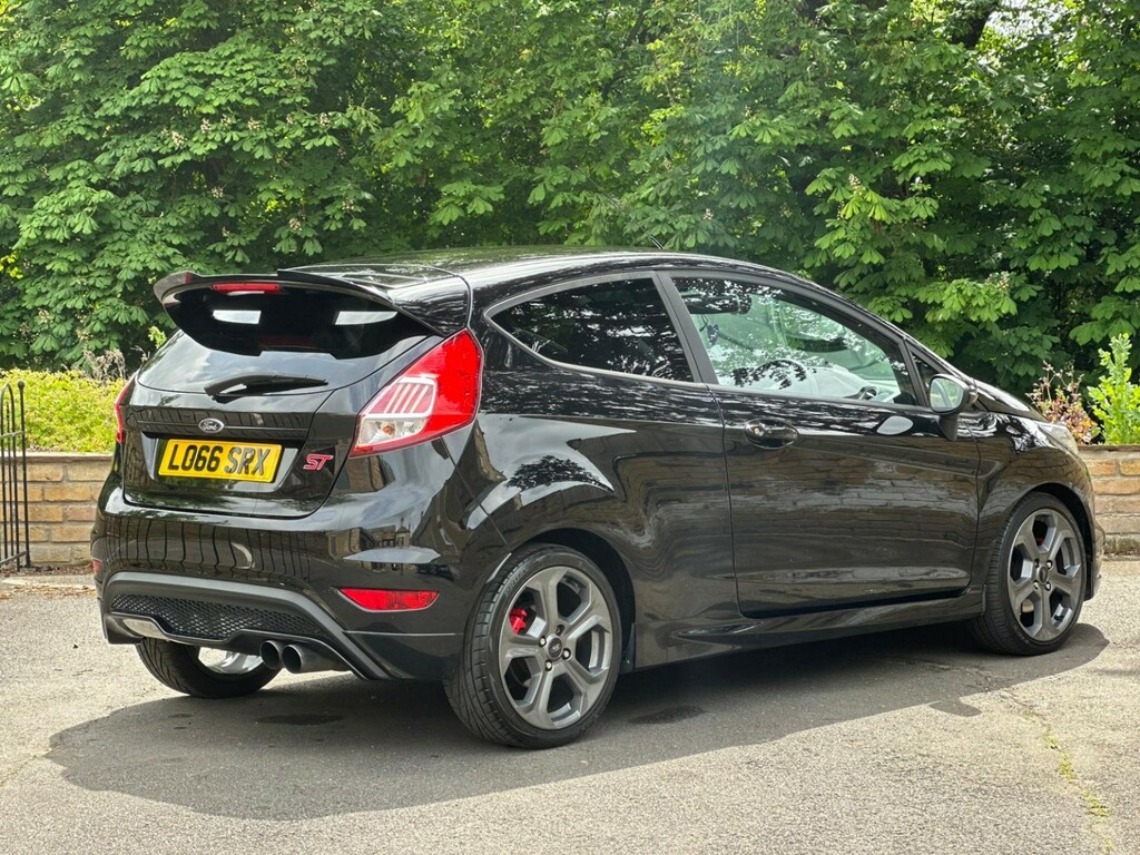 Ford Fiesta Hatchback 1.6 T Ecoboost St-3 2016 LO66SRX Black #3