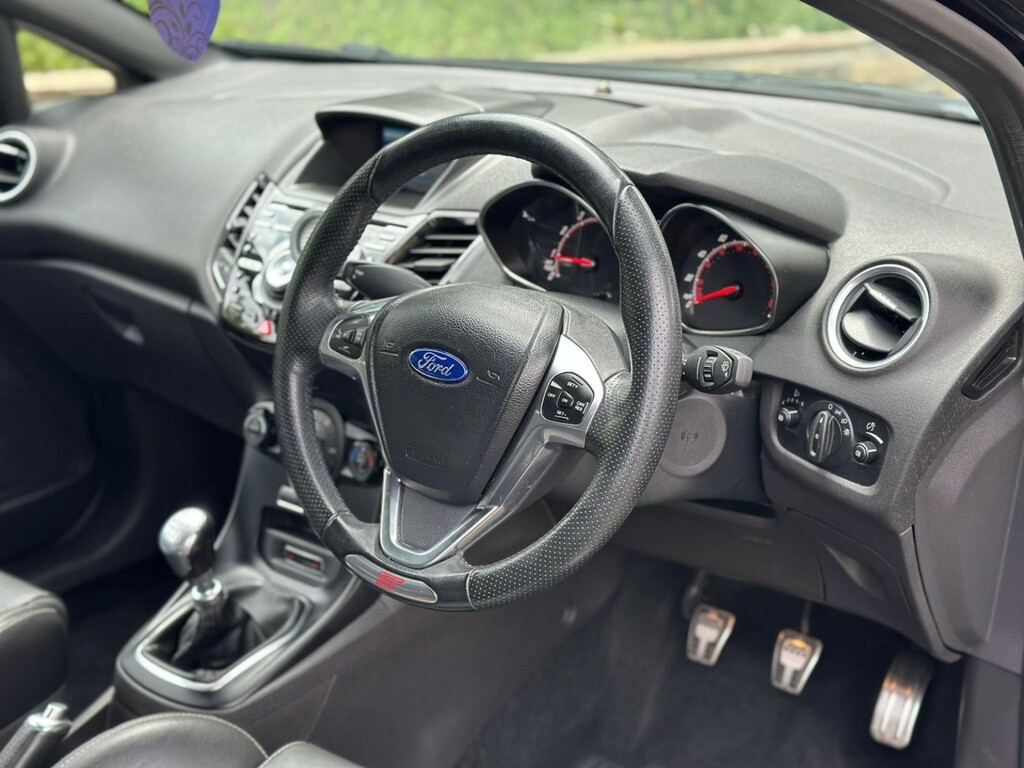 Ford Fiesta Hatchback 1.6 T Ecoboost St-3 2016 LO66SRX Black #5