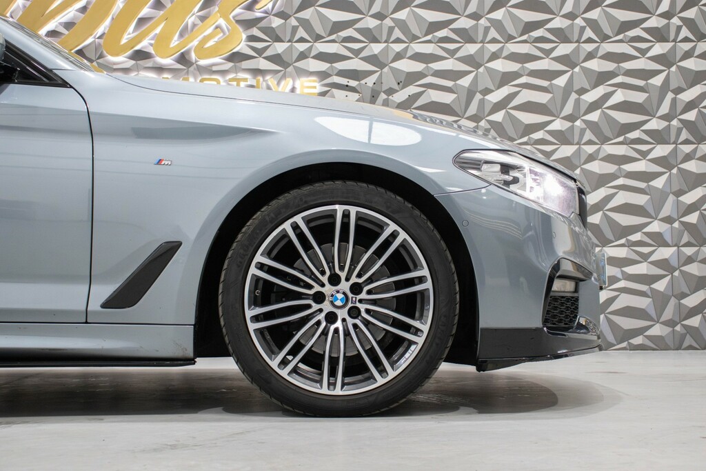 BMW 5 Series 2.0 520D M Sport Touring RV18DTU Blue #3