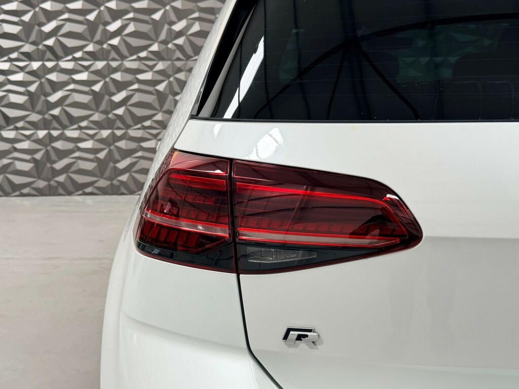 Volkswagen Golf 2.0 Tsi R YK68USZ White #6