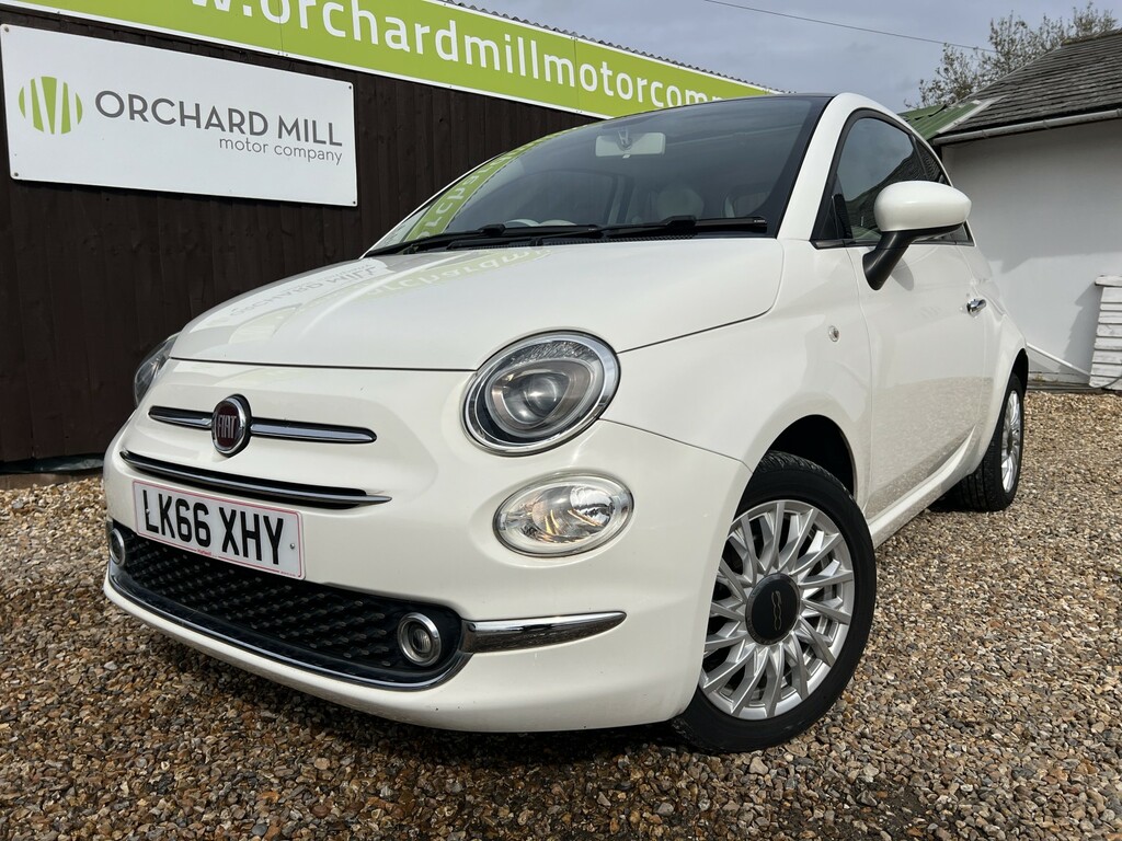 Fiat 500 Hatchback 1.2 500 My17 1.2 69Hp Lounge 2016 White