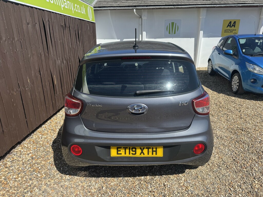 Hyundai I10 Hatchback 1.0 I10 Se 1.0 My19 2019 ET19XTH Grey #5