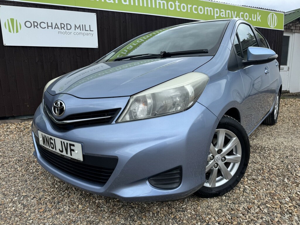 Toyota Yaris Hatchback 1.3 Dual Vvt-i Tr 2011 Blue