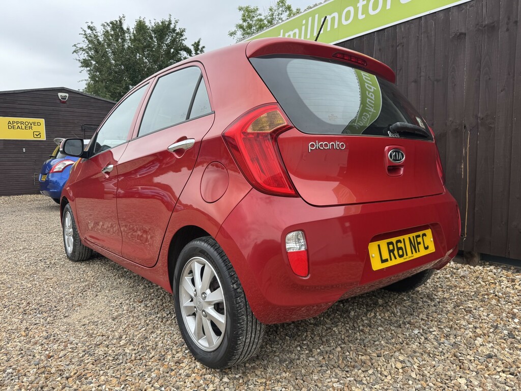 Kia Picanto Hatchback 1.0 2 2011 LR61NFC Red #4