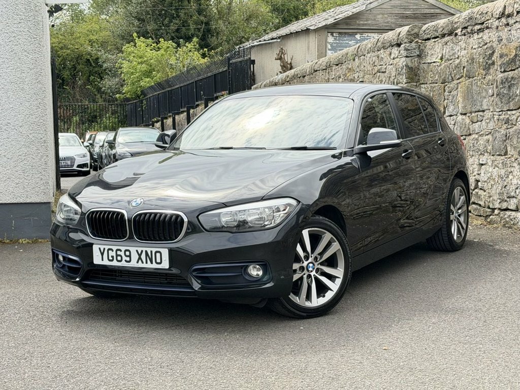 BMW 1 Series 1.5L Sport YG69XNO Black #4