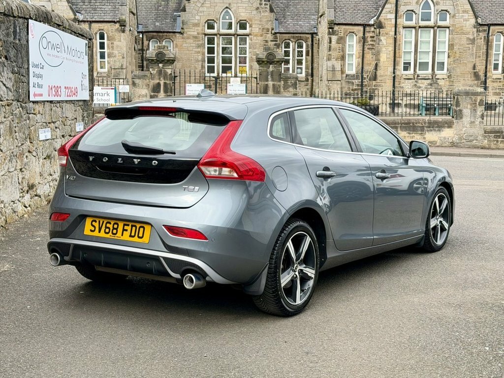 Volvo V40 2L R-design Nav Plus SV68FDO Grey #4
