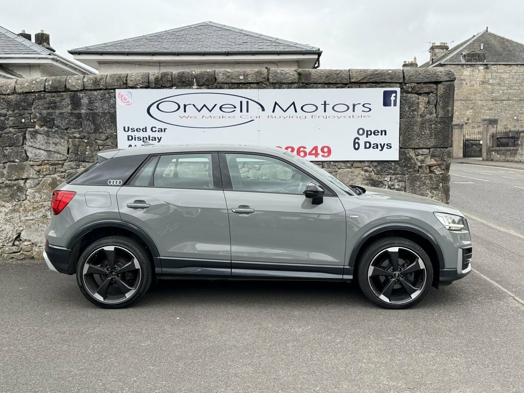 Audi Q2 2L Edition 1 OY18XEL Grey #3