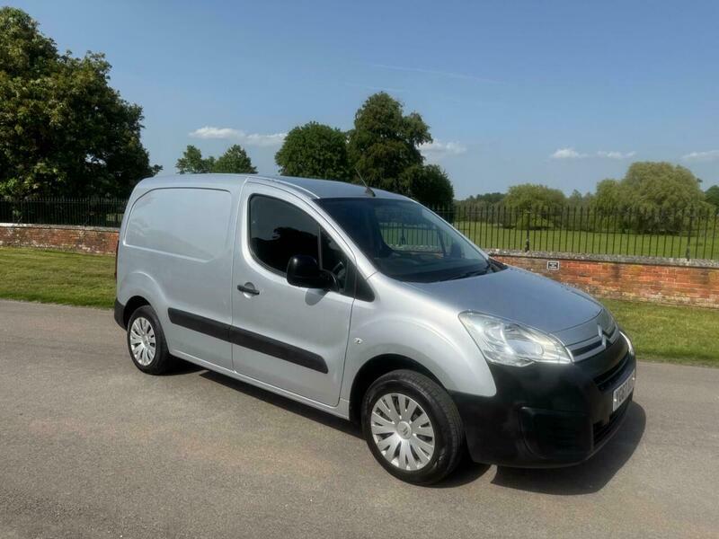 Citroen Berlingo 1.6 Bluehdi 850 Enterprise YG67BZN Silver #3