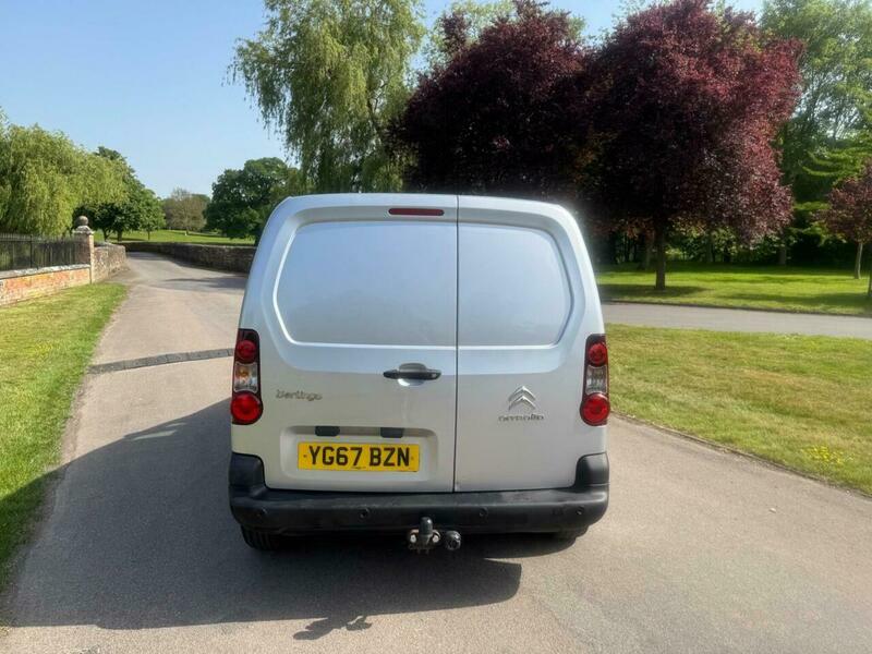 Citroen Berlingo 1.6 Bluehdi 850 Enterprise YG67BZN Silver #6
