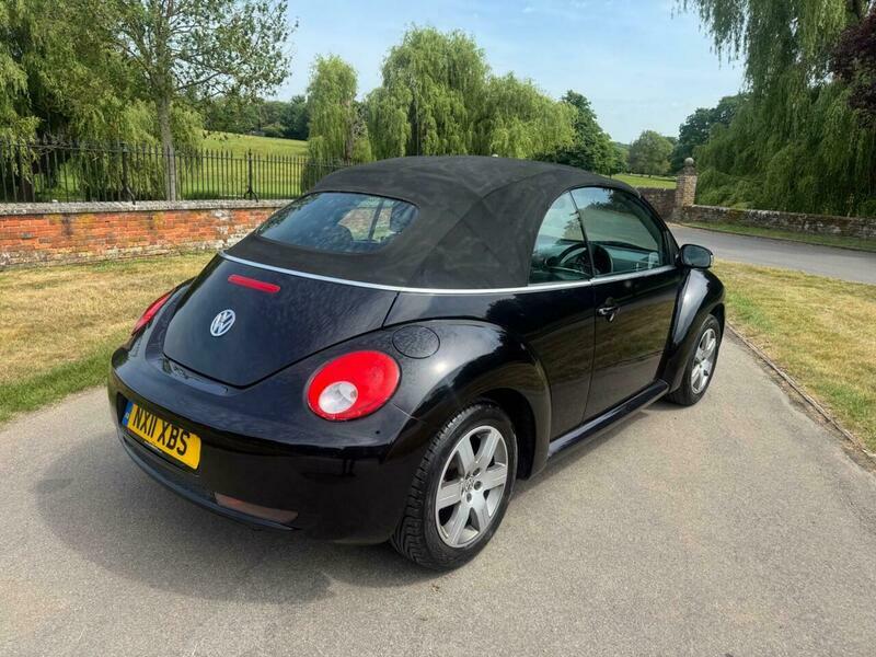 Volkswagen Beetle 1.4 16V Luna Cabriolet Black #6