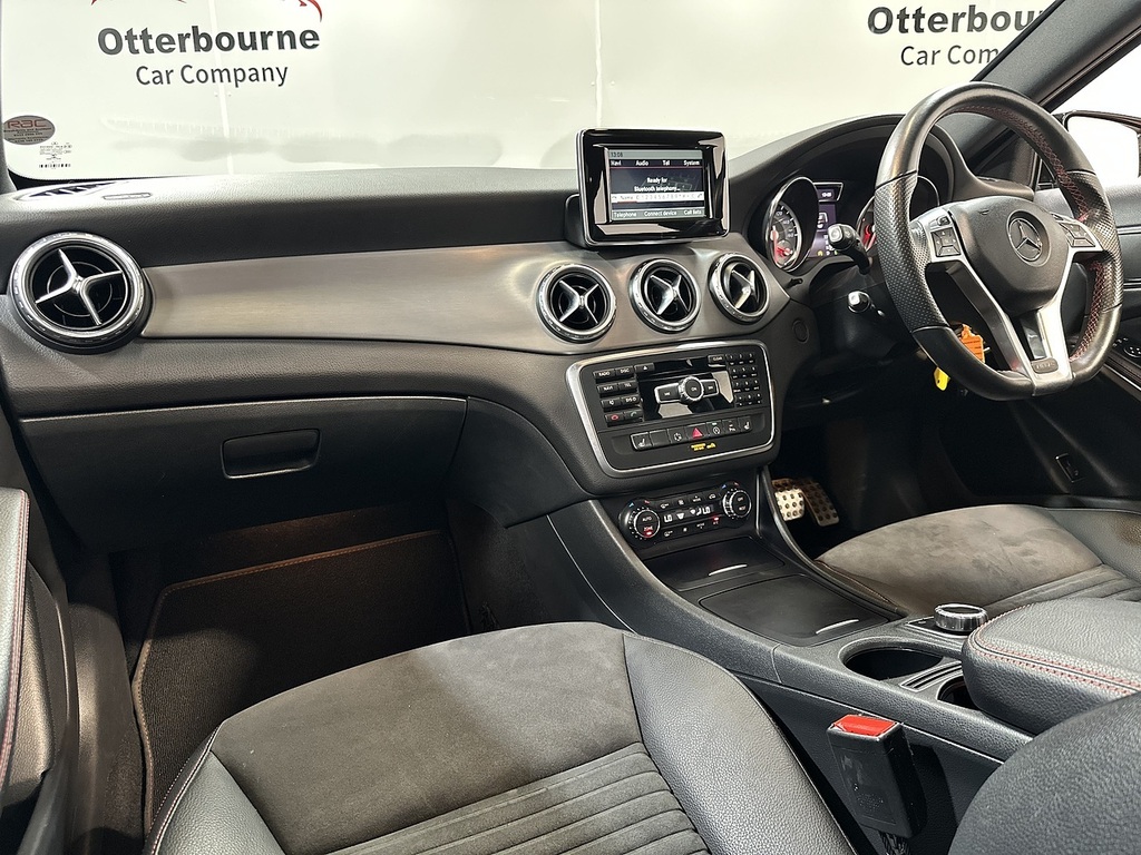 Mercedes-Benz GLA Class Estate LP15FTZ Black #2