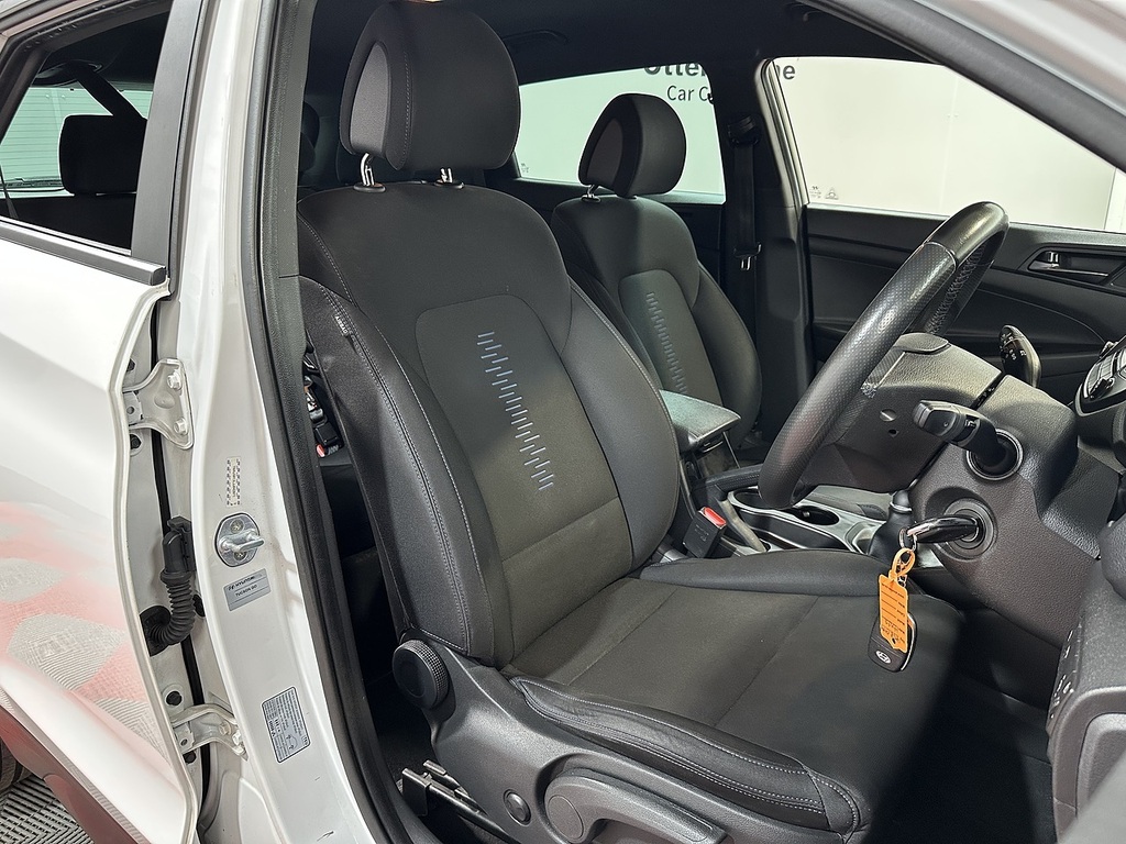 Hyundai Tucson T-gdi Go Se HT18ENM White #6