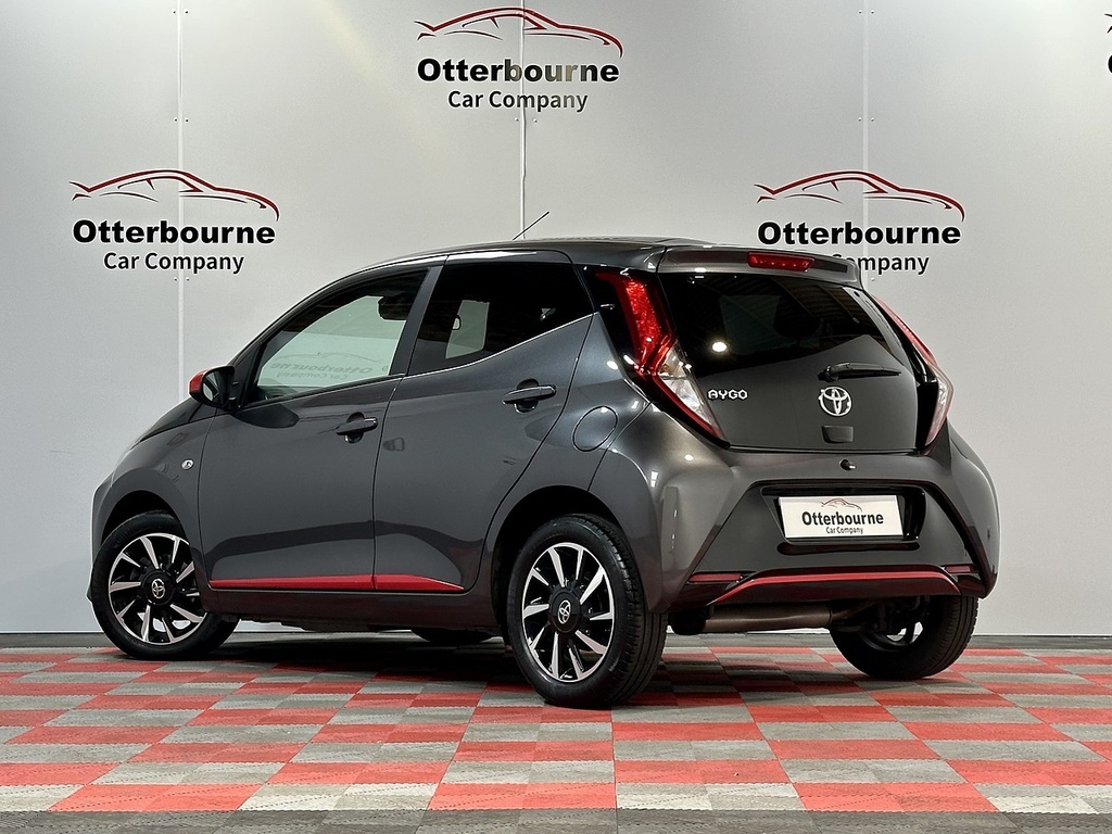 Toyota Aygo Vvt-i X-trend HY71VXK Grey #3