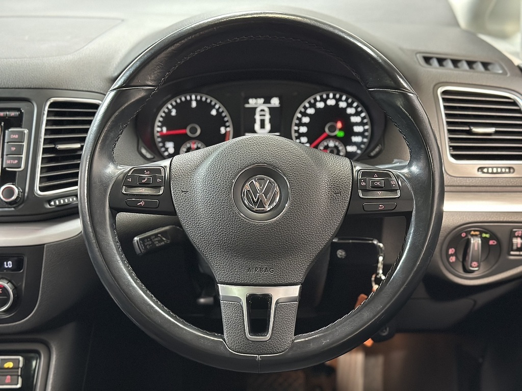 Volkswagen Sharan 2.0 Tdi Bluemotion Tech S Dsg Euro 5 Ss White #19