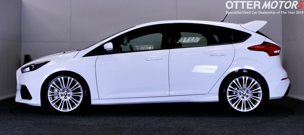 Ford Focus Hatchback 2.3 T Ecoboost Rs - Ulez Compliant BL66VZC White #3
